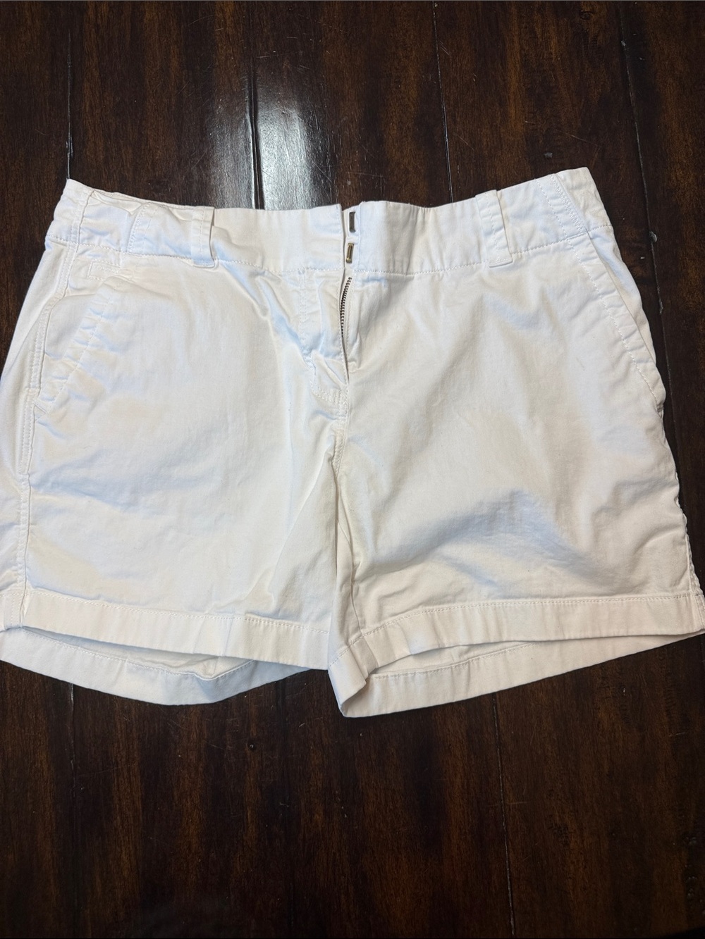 Classic Women's White Cotton Shorts